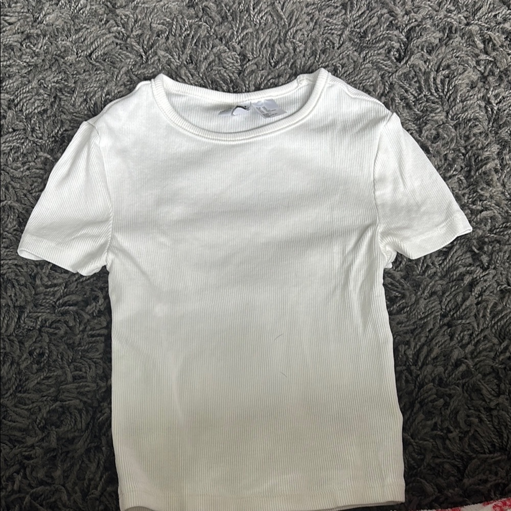 White Ribbed Short Sleeve Top